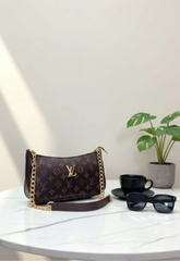 Lv Teri crossbody