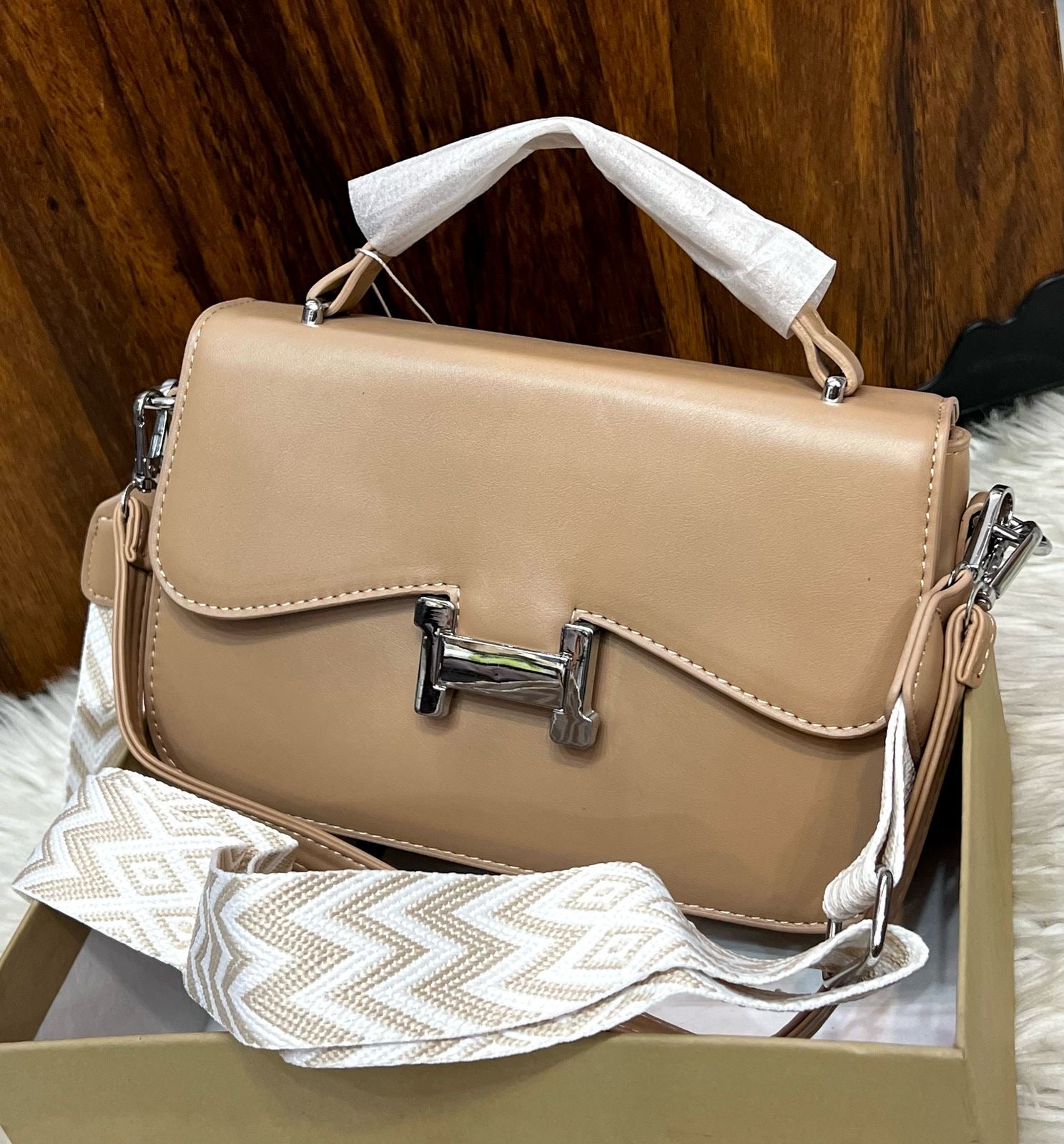 Sports crossbody